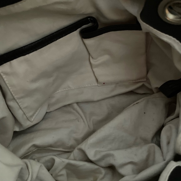 Kenneth Cole Black Leather Bag - Picture 6 of 8